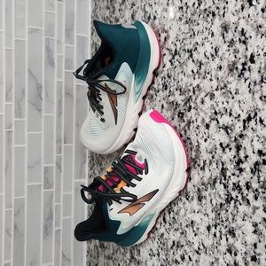 Altra Women's Running Shoes - White and Teal